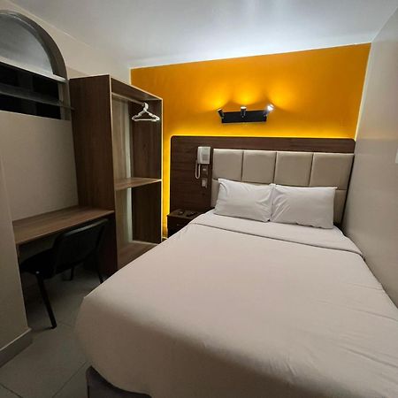 Hotel Residencial Alfa Distretto di Distretto di Lima Esterno foto